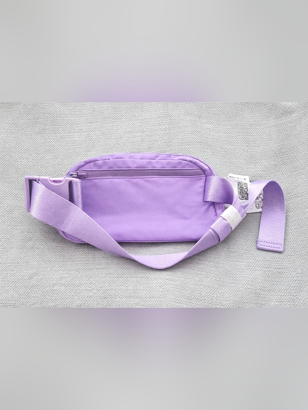 Lululemon Everywhere Belt Bag 1L Lavender NWT Crossbody - Picture 3 of 7